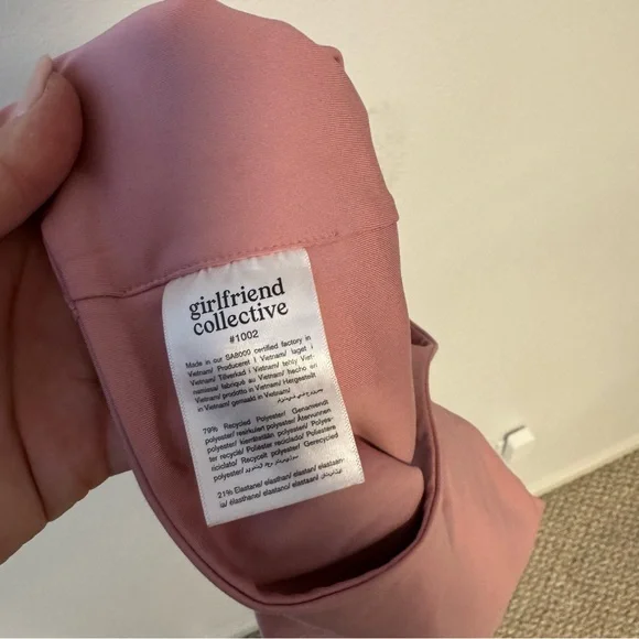 Girlfriend Collective Pink Bralette - Picture 3 of 4